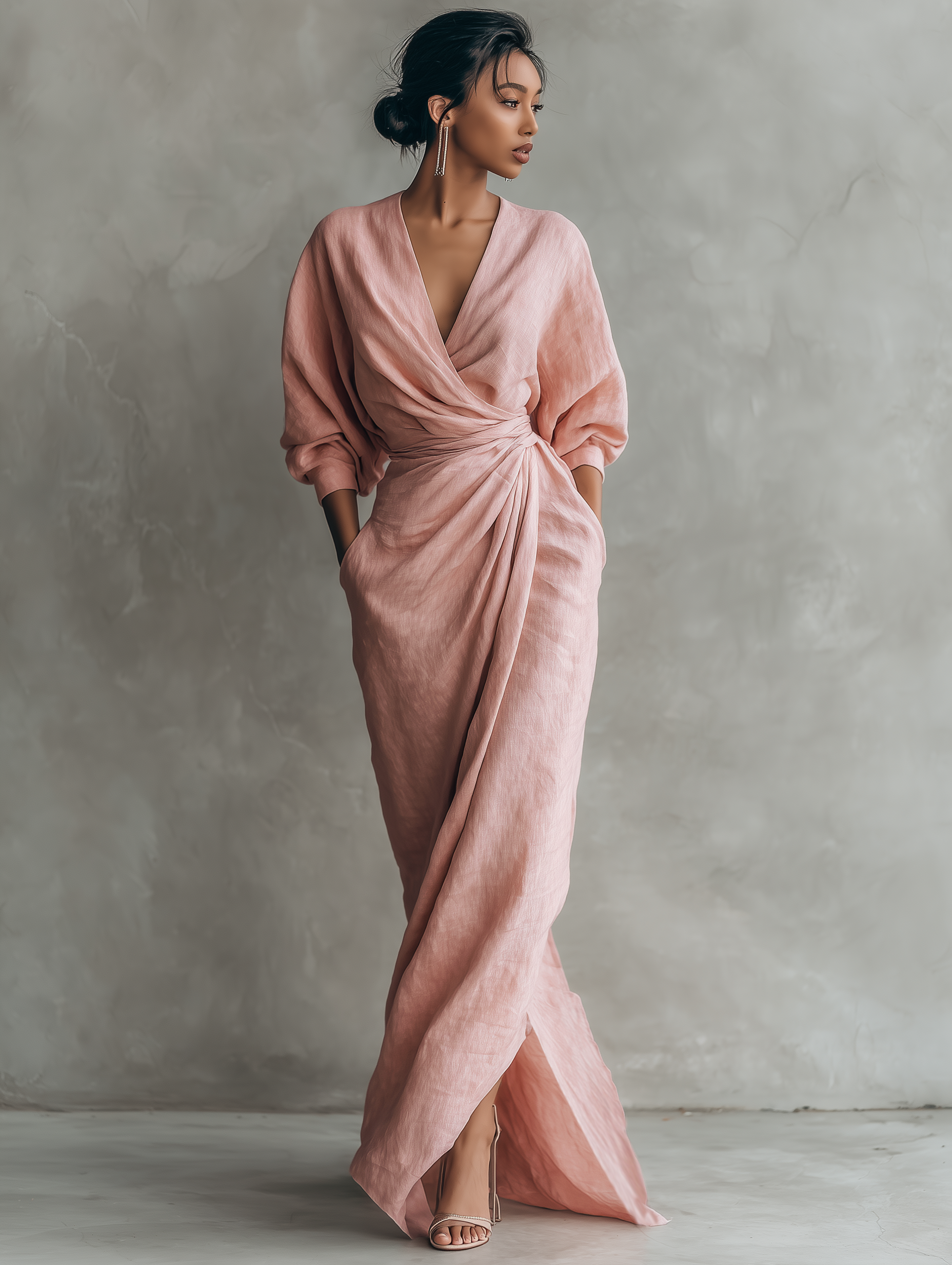 Eleonora - Abito Maxi in Lino Rosa con Scollo a V