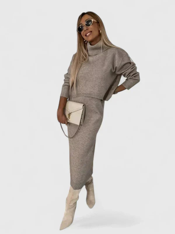 Chrystahl | Set Abito Elegante e Maglione a Collo Alto